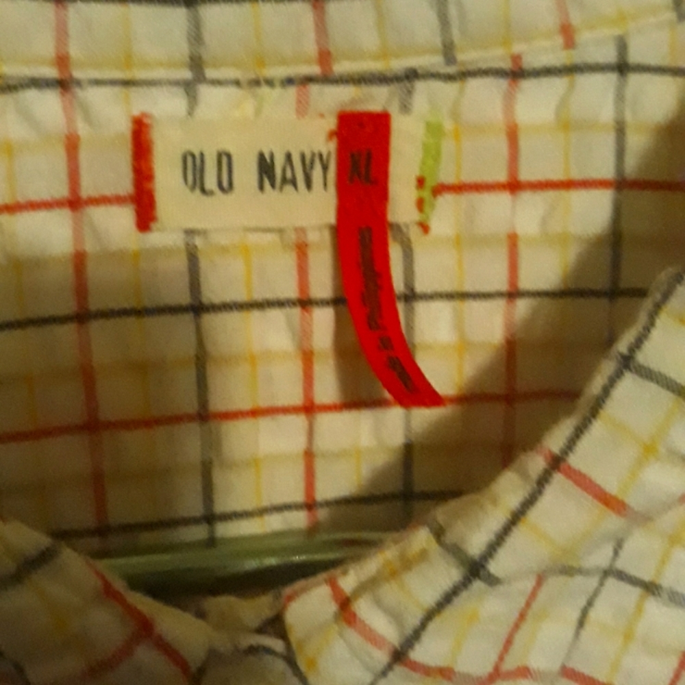 old navy shirt